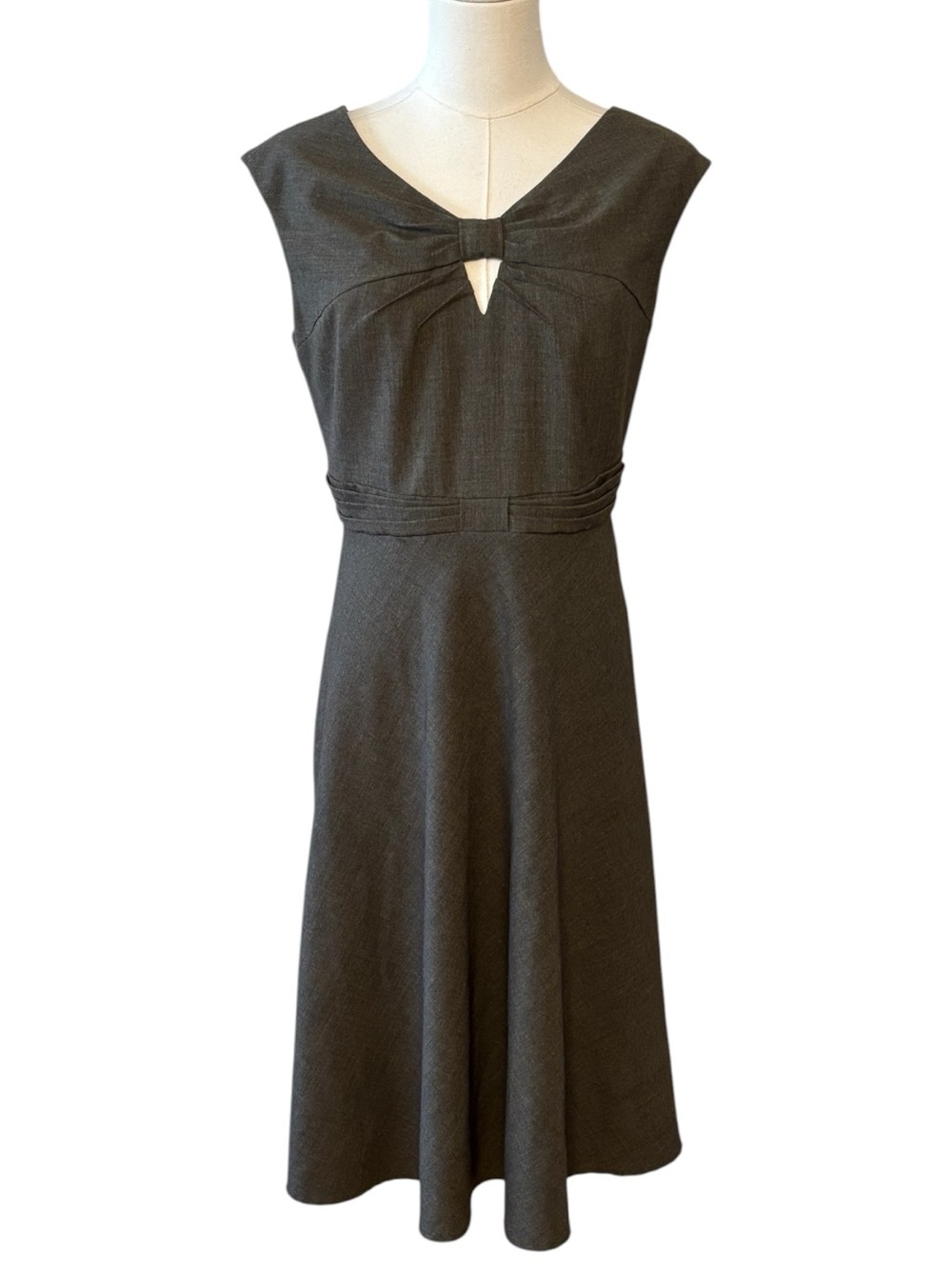 Calvin Klein Gray Sleeveless Fit & Flare Dress Size 6